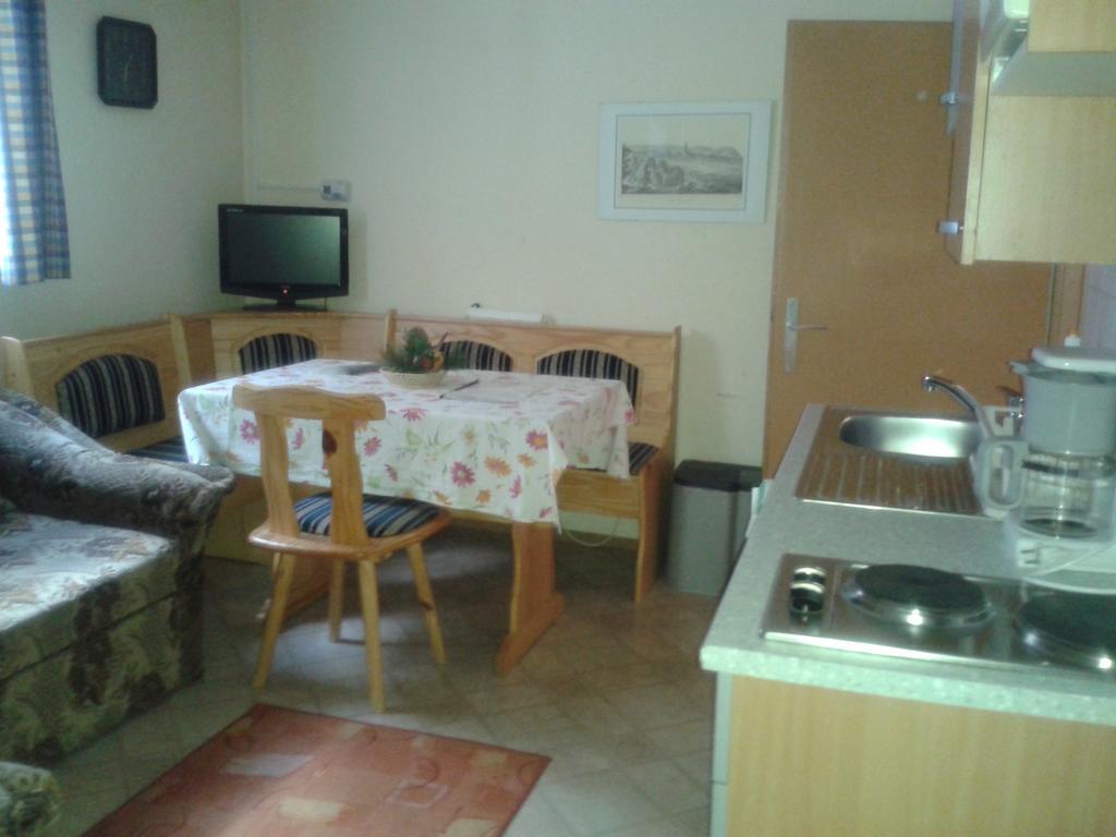 Ferienwohnung Paul-S Apartman Bad Hofgastein Zimmer foto